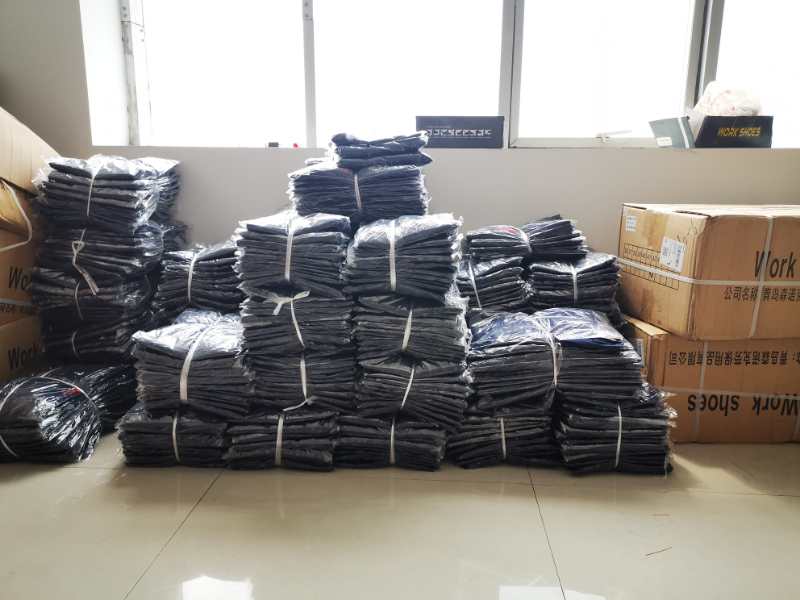 發(fā)貨現(xiàn)場(chǎng)