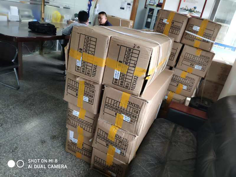 發(fā)貨現(xiàn)場(chǎng)